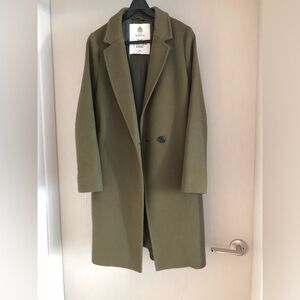 Aritzia Babaton The Stedman Coat